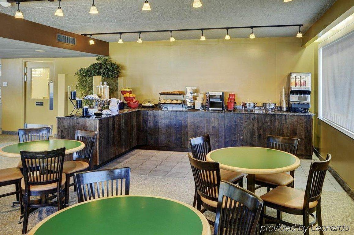 Travelway Motel Sudbury