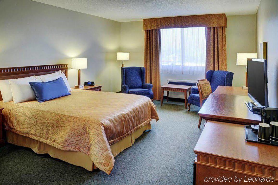 Travelway Motel 3*