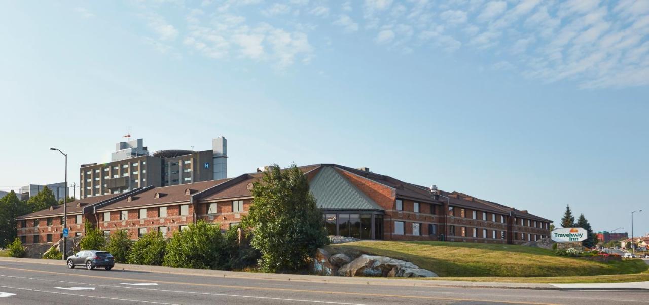 Travelway Motel 3*